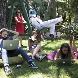 dijiral ajanslar ne yapar